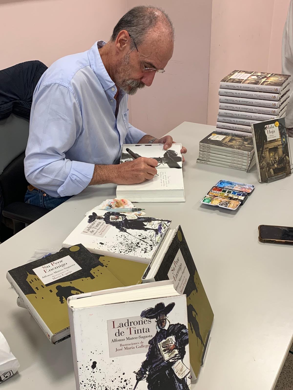 Encuentro Literario El Retiro — Alfonso Mateo-Sagasta firma de libros