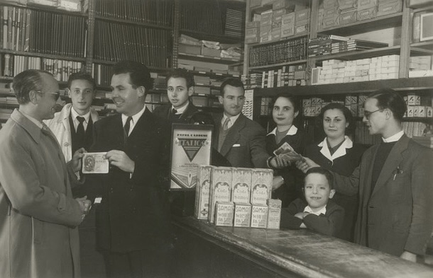 Fundación Papelería Berno 1947, Alberto y Teresa
